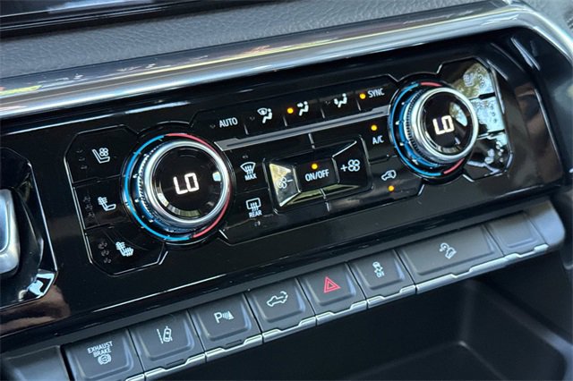 New 2026 GMC Sierra 2500 Denali w/ Denali Reserve Package image 24