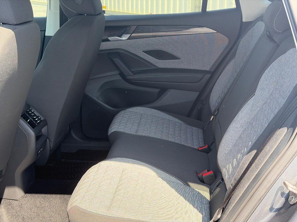 Certified 2026 Volkswagen Tiguan S AWD/4WD image 10
