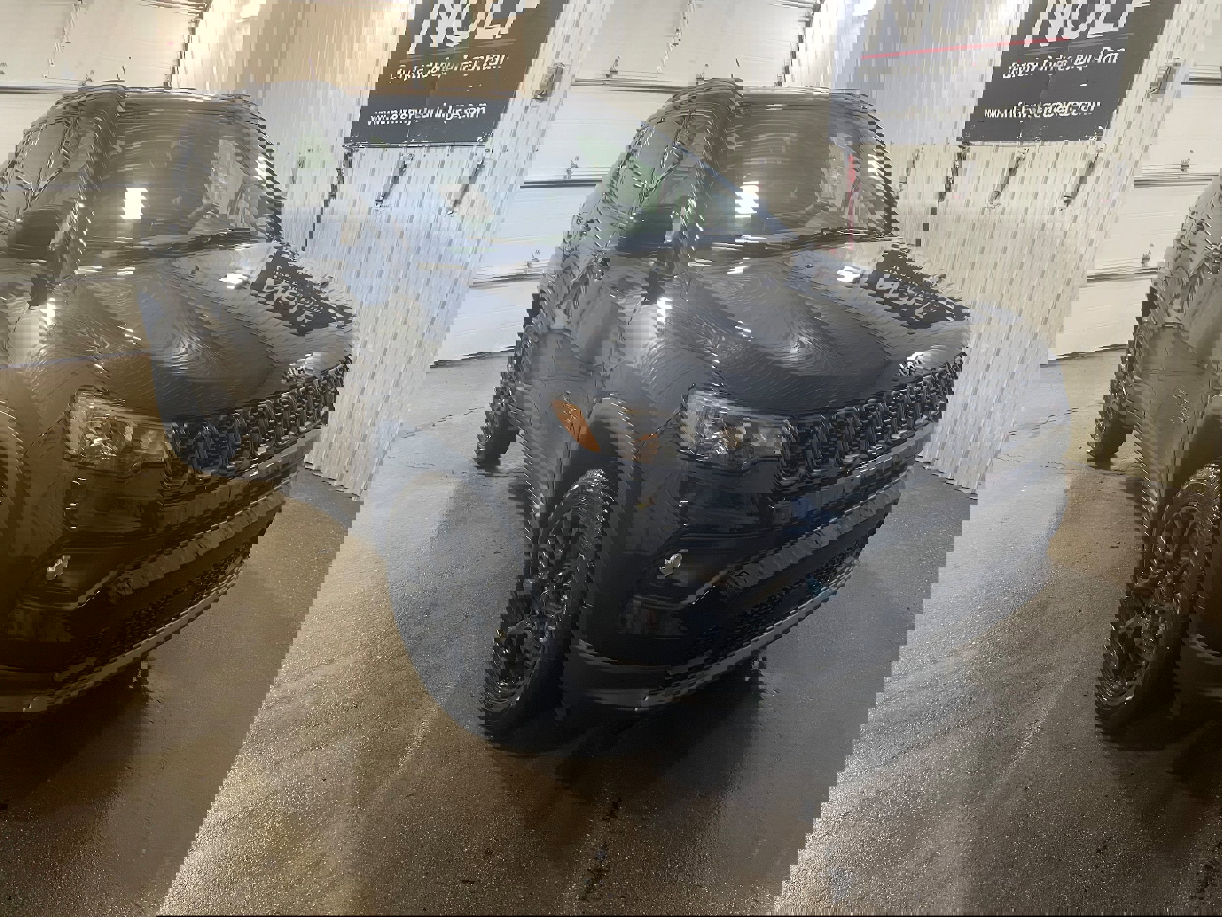 New 2026 Jeep Compass Latitude image 2