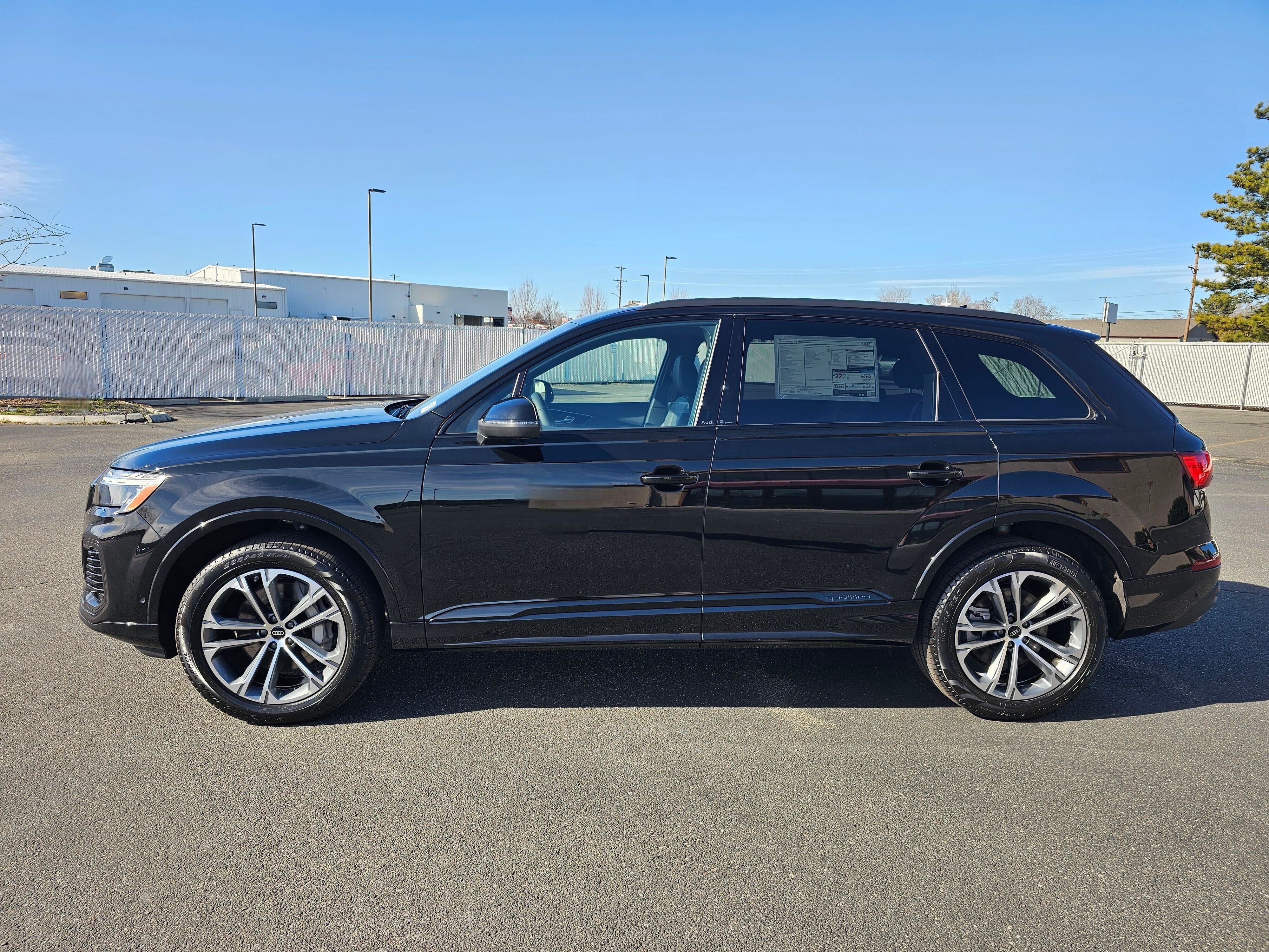 New 2026 Audi Q7 2.0T Premium AWD/4WD image 3