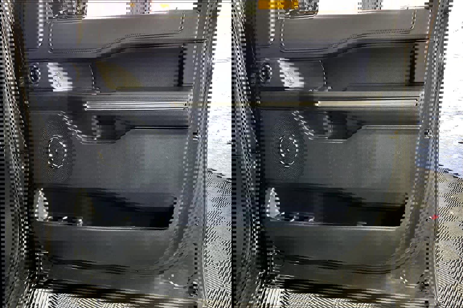 Used 2019 Ford Expedition XLT w/ Equipment Group 202A image 22