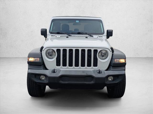 Used 2021 Jeep Gladiator Sport image 2