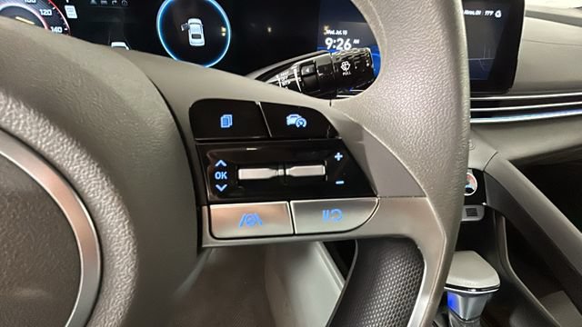 Certified 2024 Hyundai Elantra SEL FWD image 16
