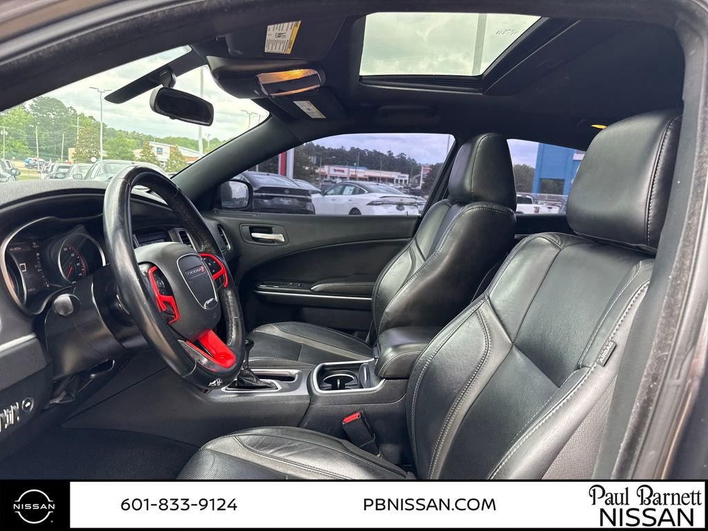 Used 2021 Dodge Charger SXT w/ Leather Interior Group RWD image 18