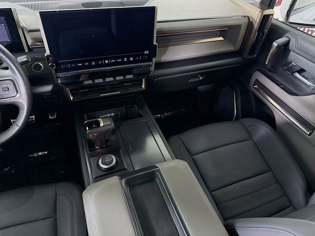 Used 2025 GMC Hummer EV 3X image 28
