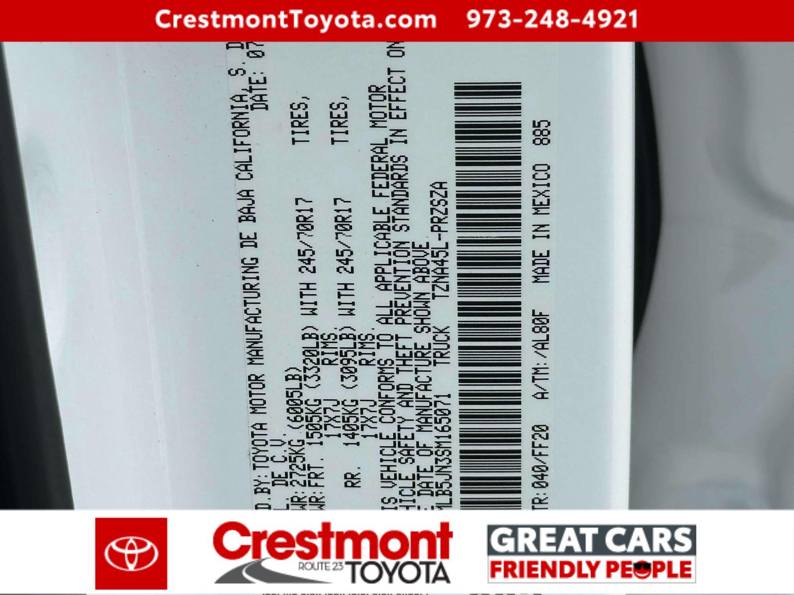 Certified 2025 Toyota Tacoma SR5 AWD/4WD image 14