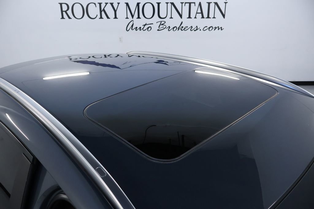 Used 2023 MAZDA CX-30 AWD 2.5 S w/ Preferred Package image 12