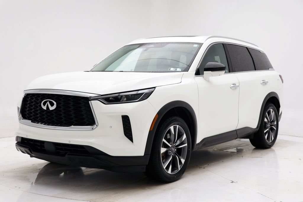 Used 2024 INFINITI QX60 Luxe AWD/4WD image 2