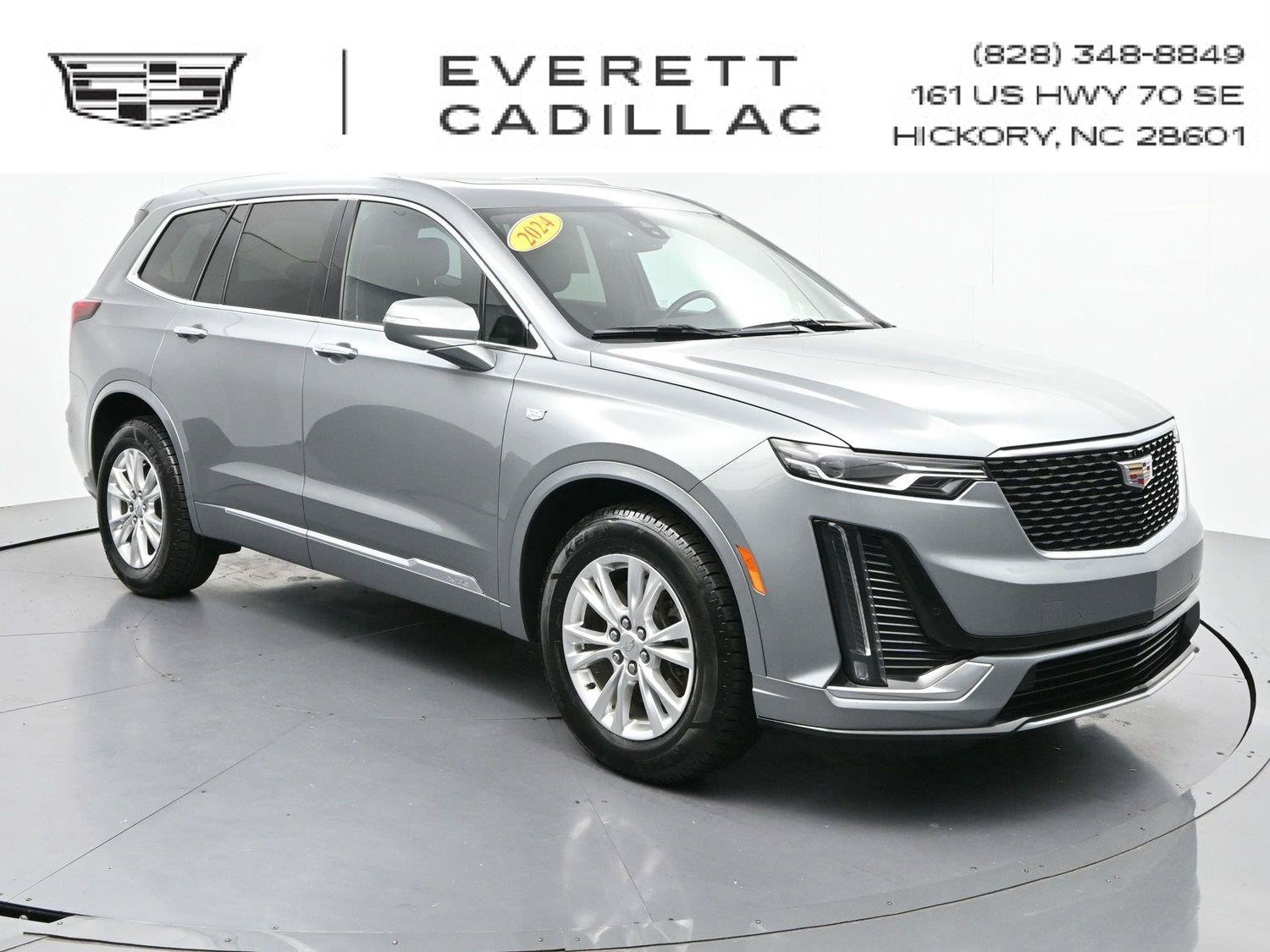 Used 2024 Cadillac XT6 Luxury FWD image 1