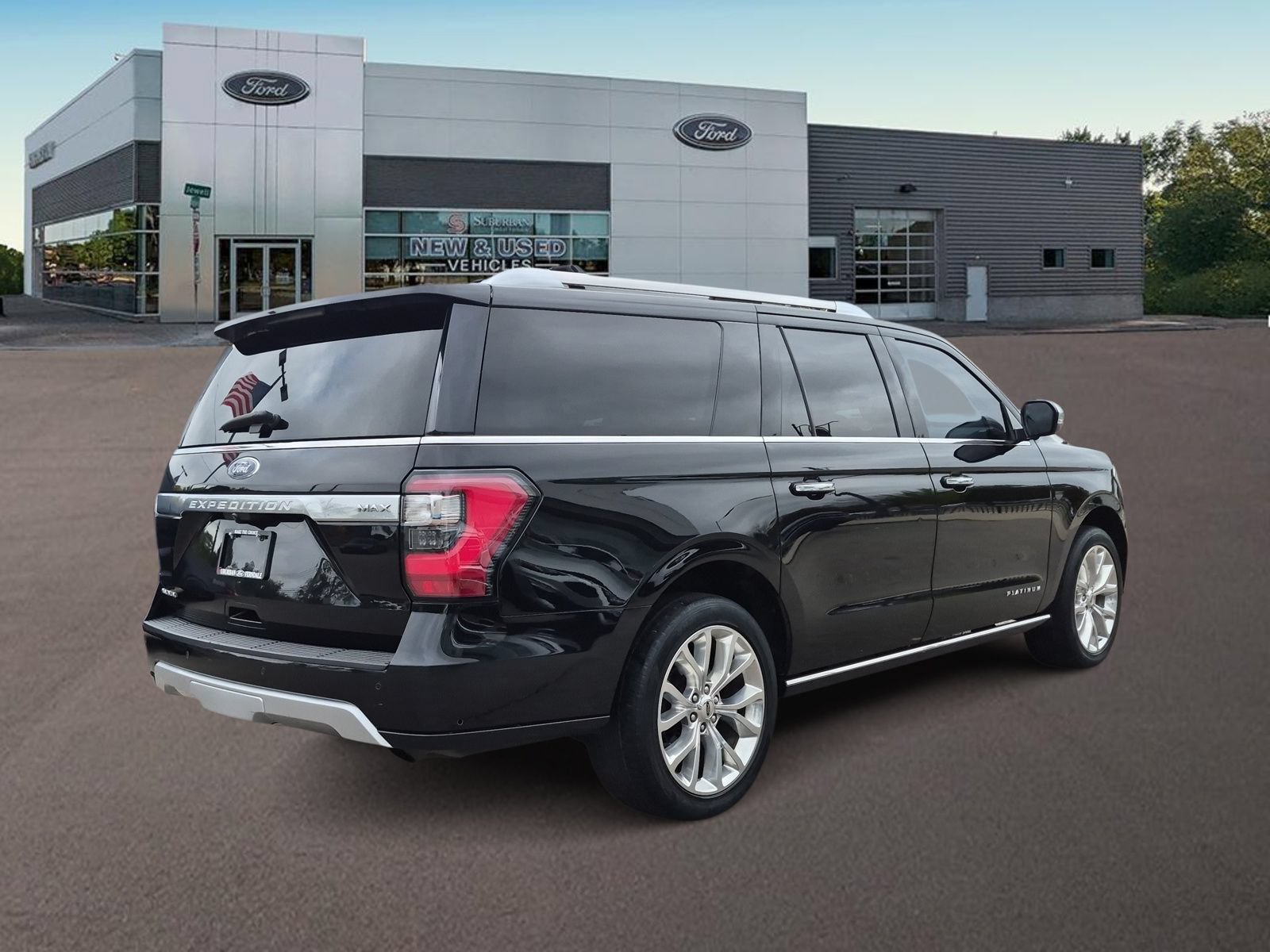Used 2019 Ford Expedition Max Platinum AWD/4WD image 9