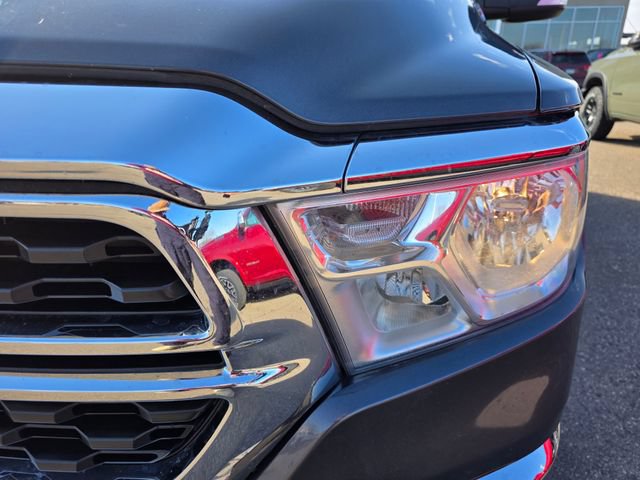Used 2022 RAM 1500 Big Horn AWD/4WD image 3