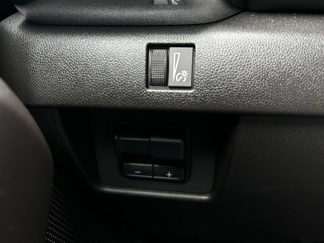 Used 2025 GMC Canyon Elevation w/ Convenience Package image 13