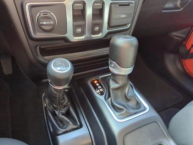 Used 2023 Jeep Wrangler Sport AWD/4WD image 11