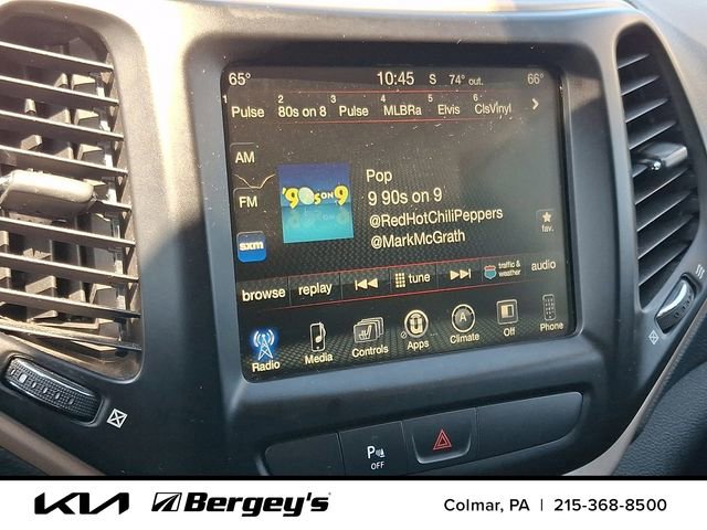 Used 2018 Jeep Cherokee Limited AWD/4WD image 18