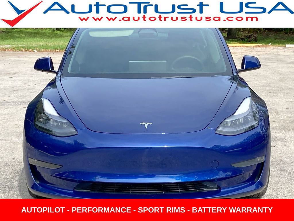 Used 2022 Tesla Model 3 Performance image 2