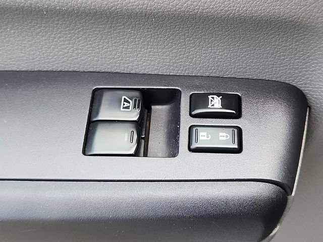 Used 2018 Nissan NV 1500 S image 14