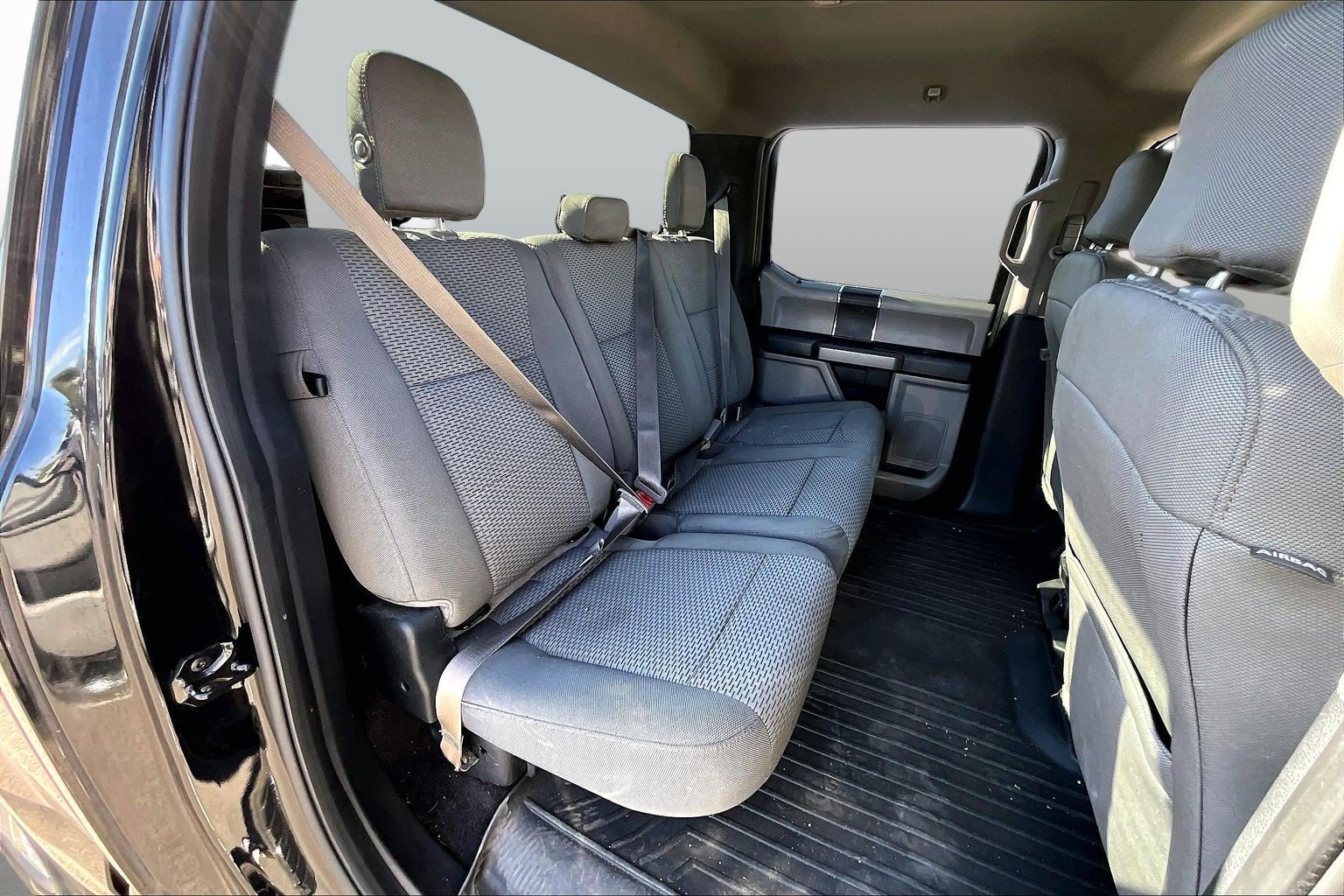 Used 2017 Ford F150 XLT w/ Equipment Group 301A Mid RWD image 26