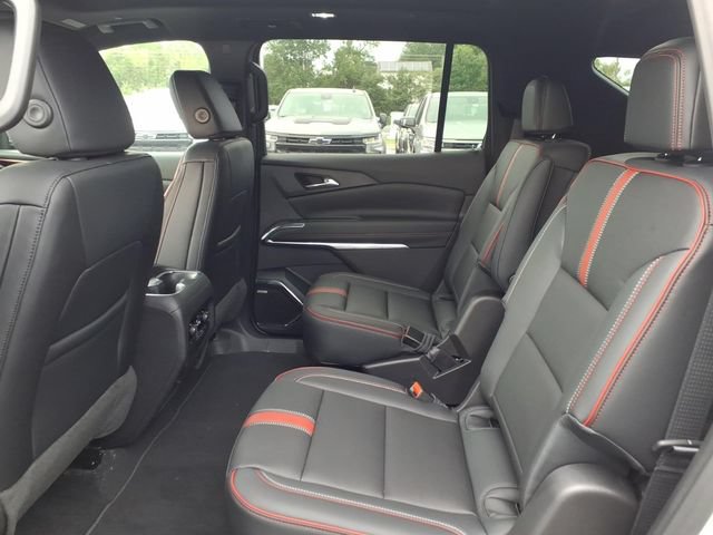 New 2027 Chevrolet Traverse RS FWD image 12