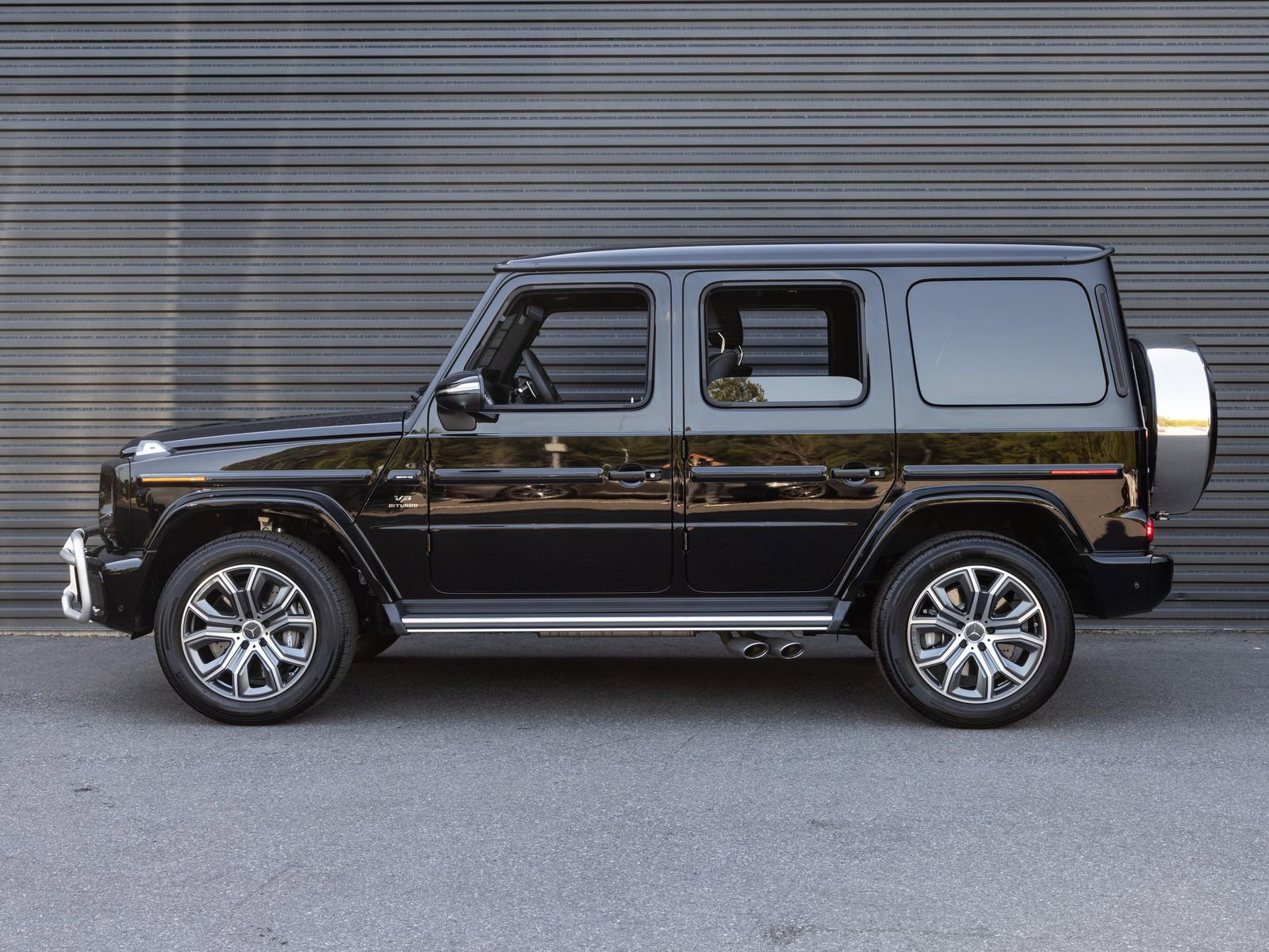 Used 2026 Mercedes-Benz G 63 AMG 4MATIC image 2