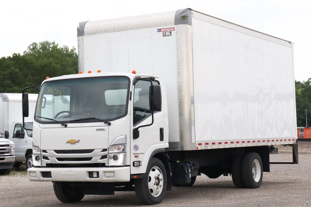 Used 2023 Chevrolet Low Cab Forward 5500XD RWD image 5