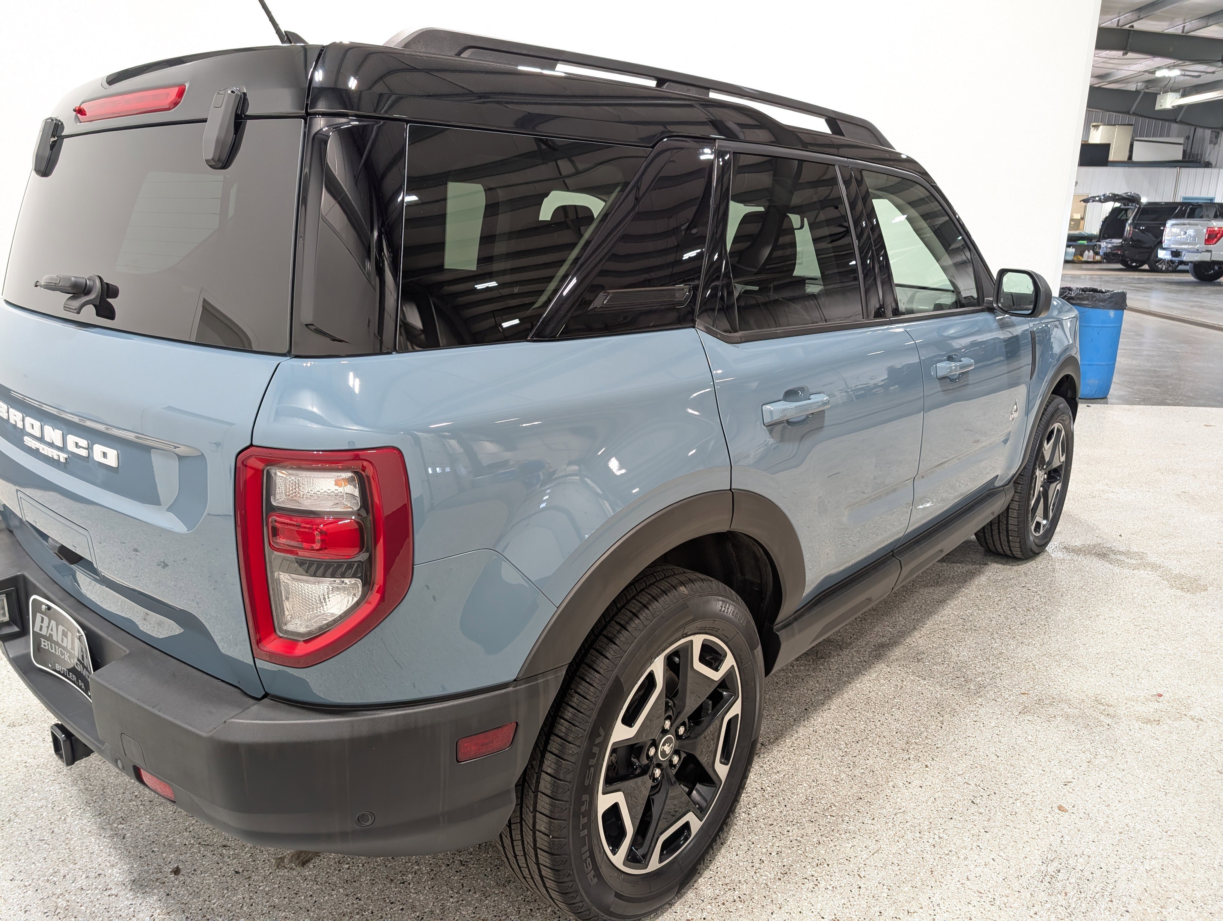 Used 2021 Ford Bronco Sport Outer Banks image 3