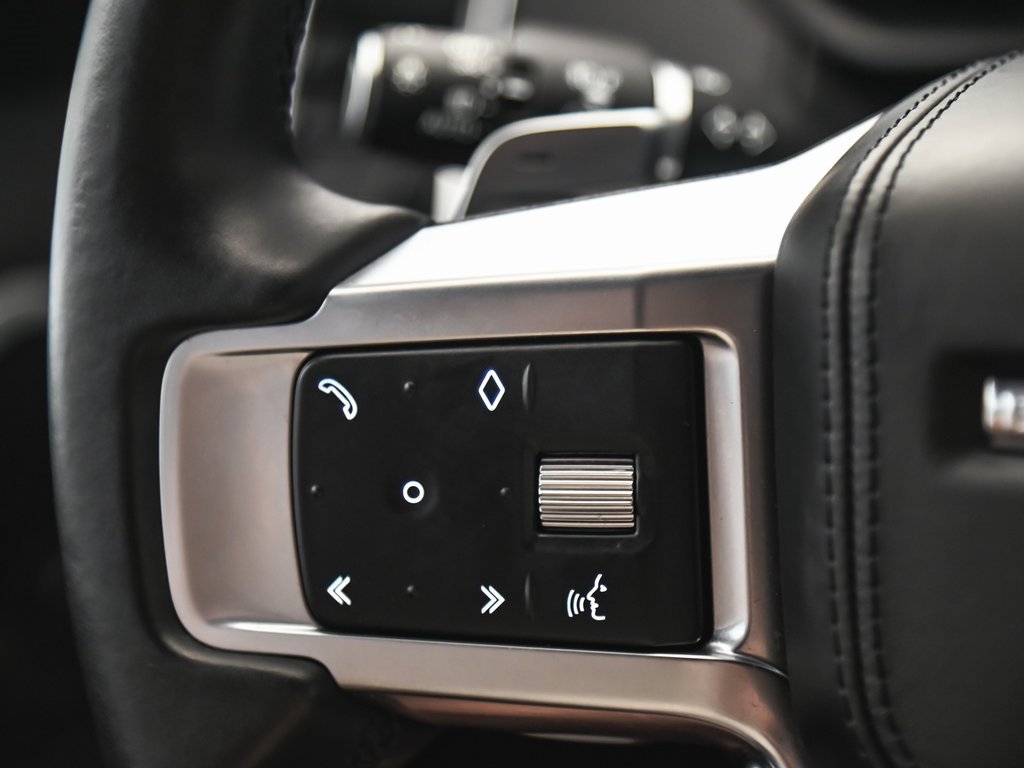 Used 2023 Land Rover Discovery HSE R-Dynamic image 22