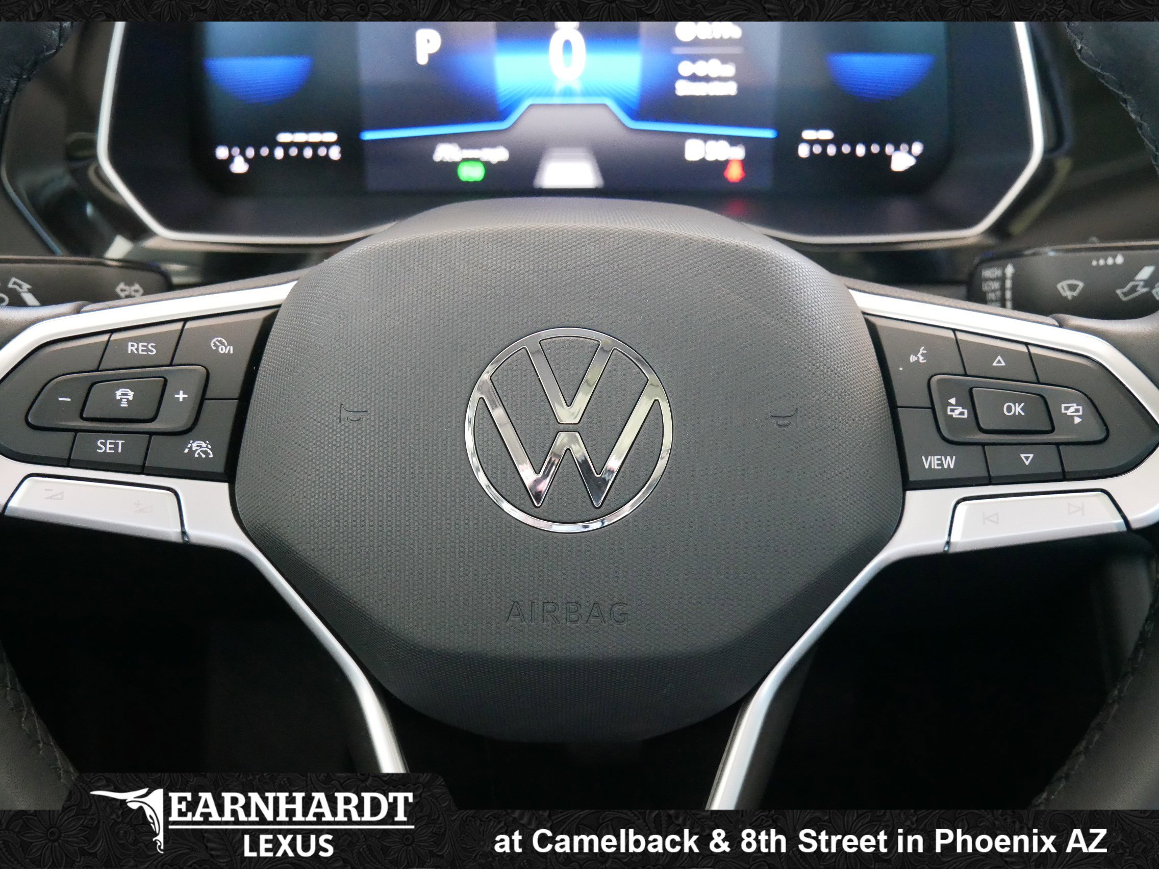 Used 2024 Volkswagen Jetta SE w/ Panoramic Sunroof Package image 28