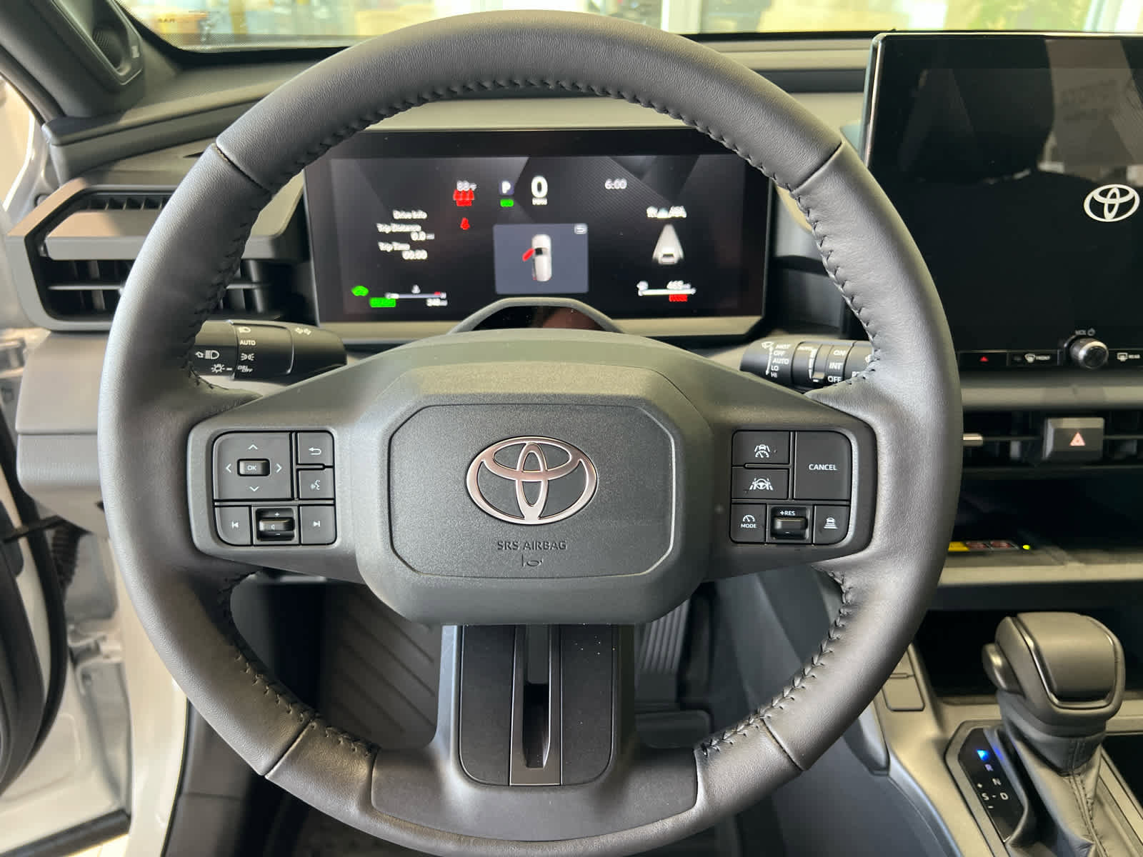 New 2026 Toyota RAV4 XSE w/ Panoramic Sun Roof Package AWD/4WD image 18