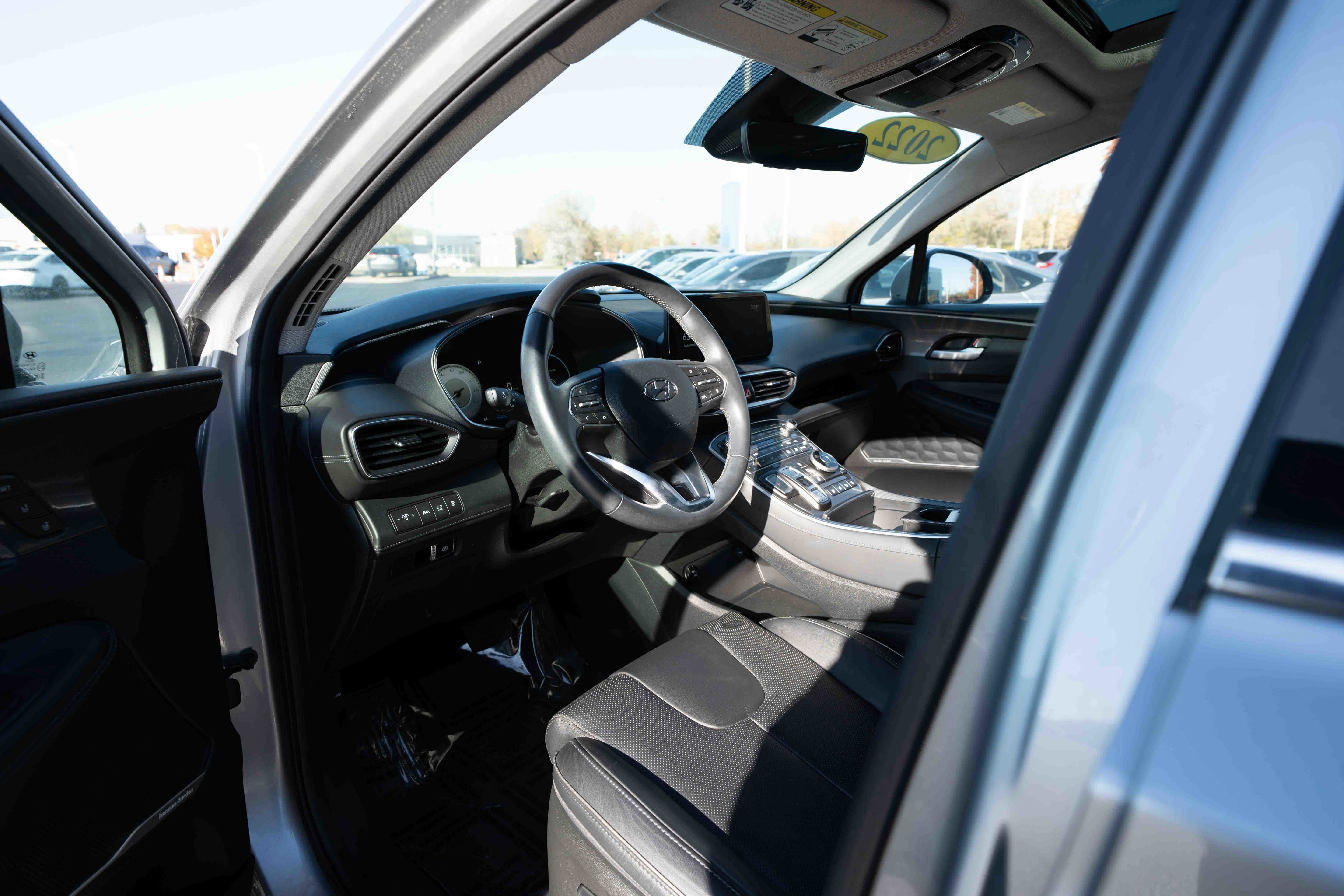 Used 2022 Hyundai Santa Fe Limited image 8