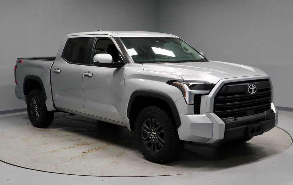 Used 2024 Toyota Tundra SR5 w/ SR5 Convenience Package AWD/4WD image 1