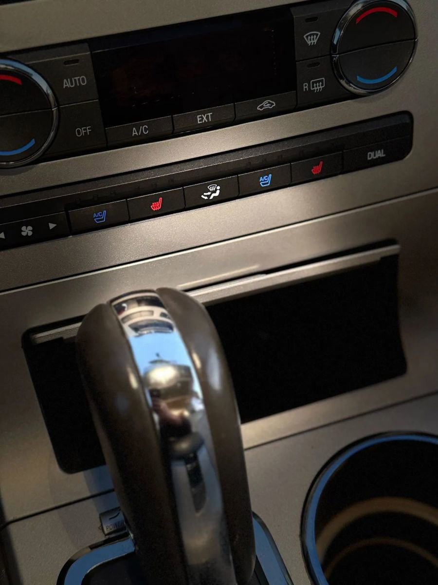 Used 2008 Lincoln MKX 2WD image 29