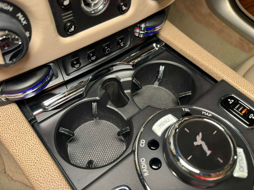 Used 2014 Rolls-Royce Wraith image 23