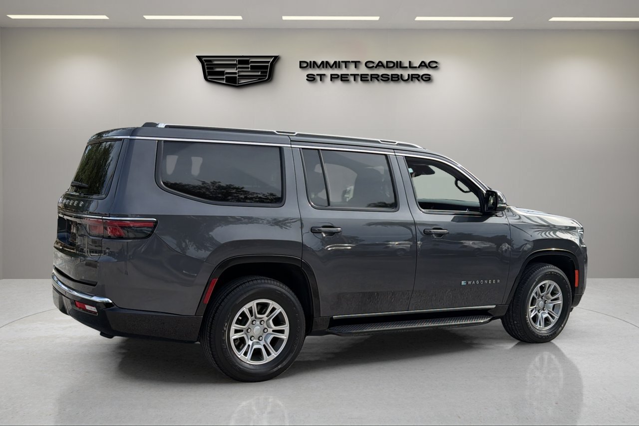 Used 2024 Jeep Wagoneer 2WD image 5