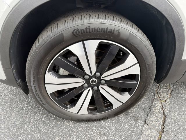 Used 2023 Volvo XC40 Recharge Plus image 34