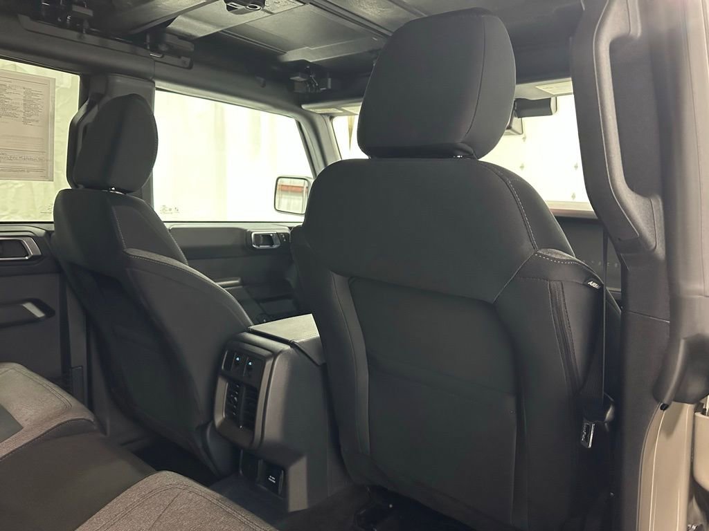 Used 2025 Ford Bronco Big Bend image 51