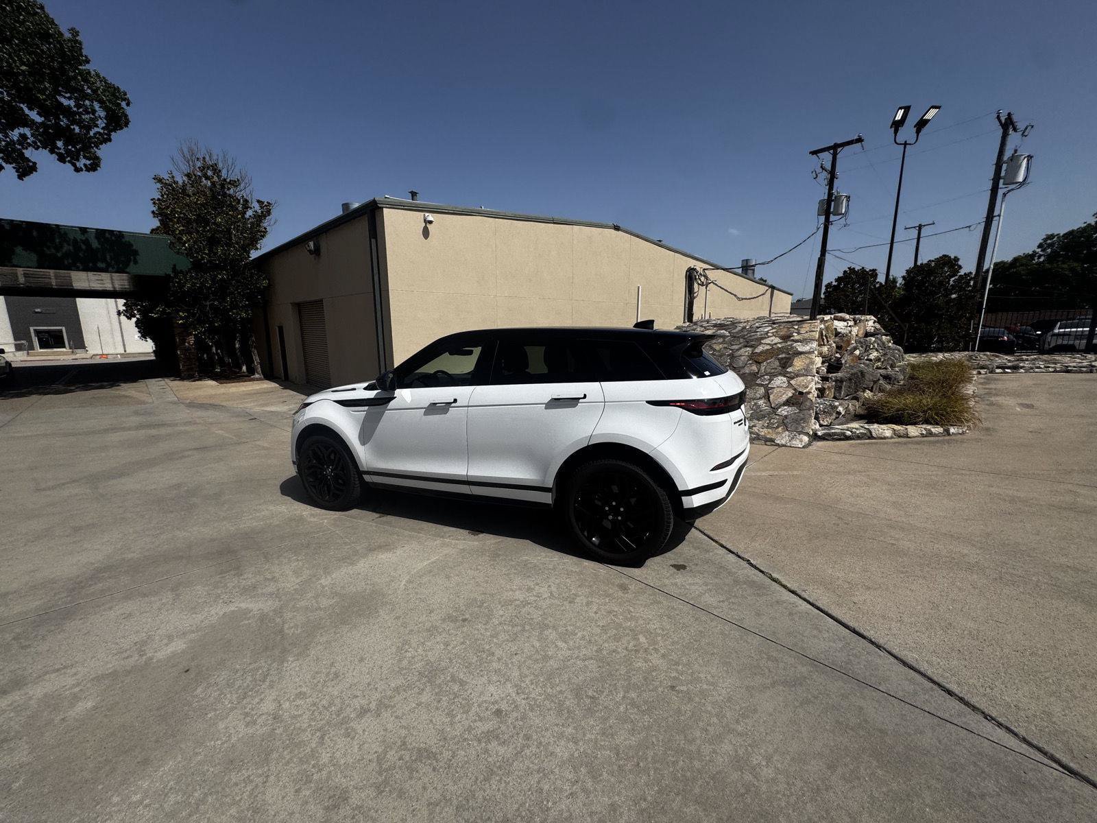 Used 2020 Land Rover Range Rover Evoque R-Dynamic S AWD/4WD image 2