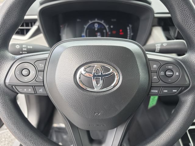 Used 2026 Toyota Corolla LE FWD image 31