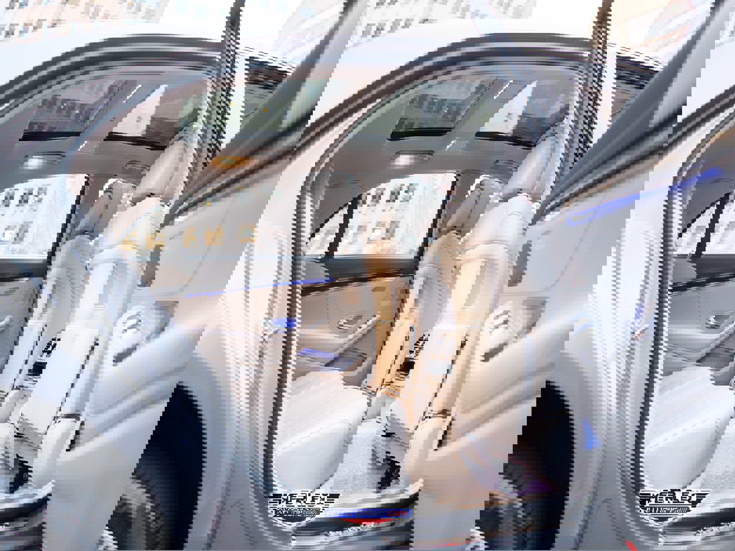 Used 2015 Mercedes-Benz S 550 Sedan w/ Sport Package w/ Sport Package image 19