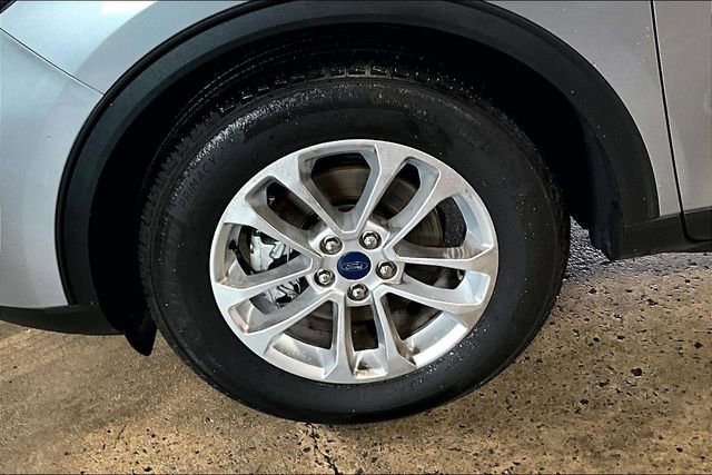 Used 2022 Ford Escape SE w/ Convenience Package image 8