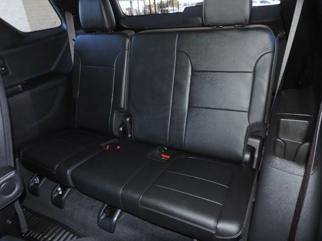 Used 2023 Chevrolet Traverse LT w/ LT Premium Package image 20