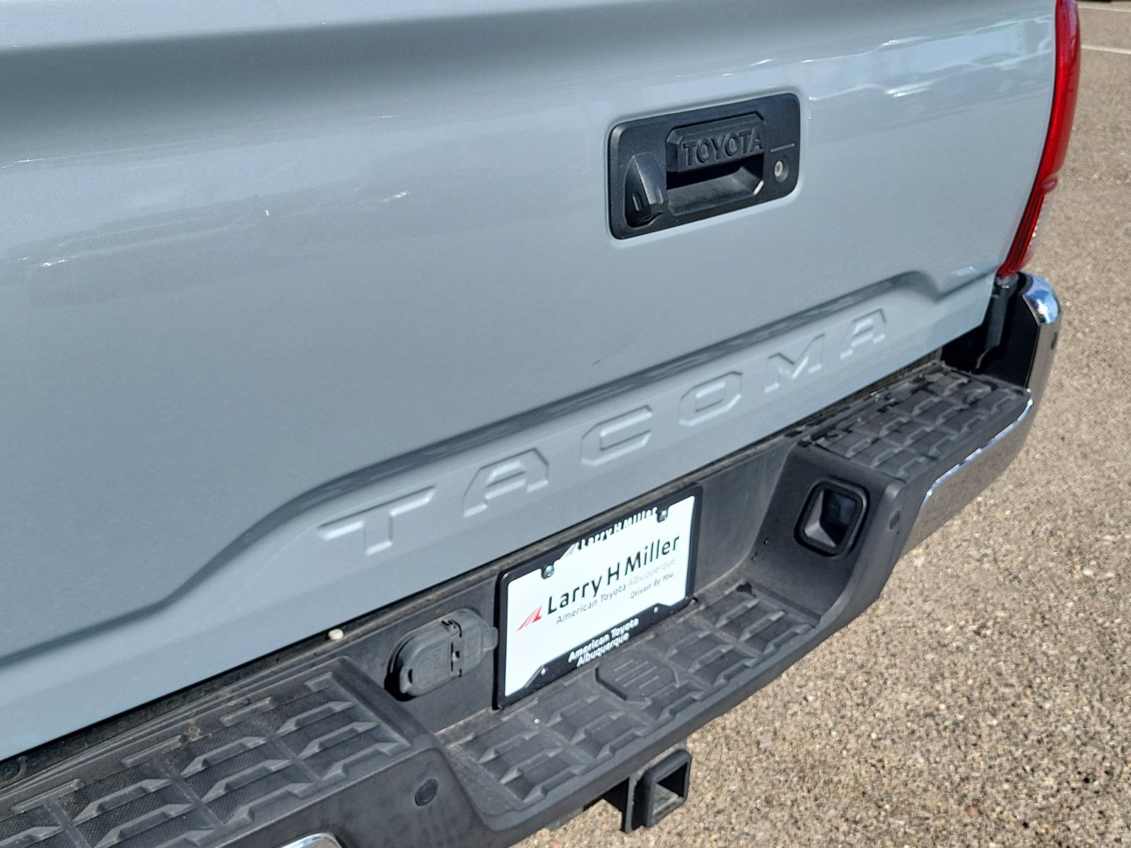 Used 2019 Toyota Tacoma SR5 RWD image 44