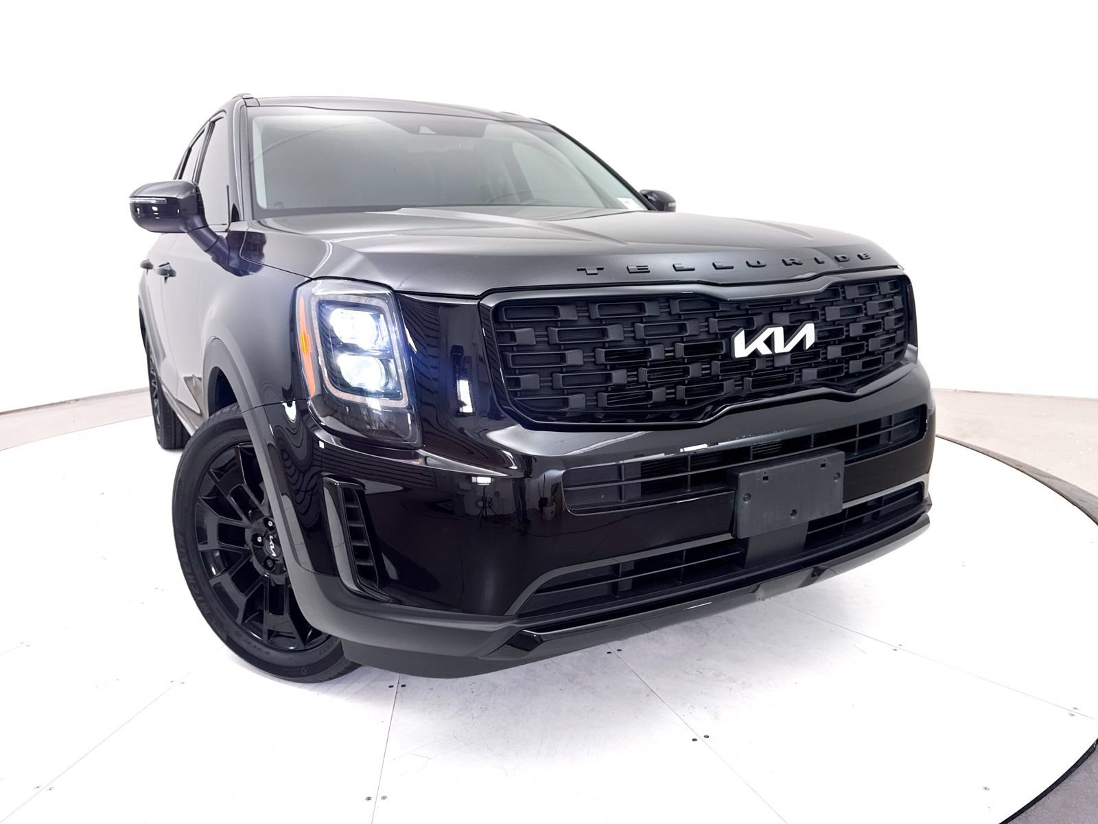 Certified 2022 Kia Telluride EX w/ EX Premium Package AWD/4WD image 7