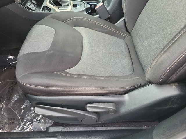 Used 2017 Jeep Cherokee Sport image 21