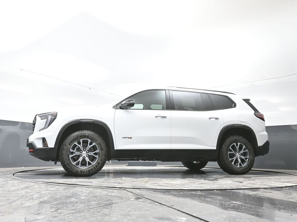 Used 2026 GMC Acadia AT4 image 57