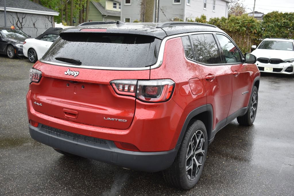 Used 2025 Jeep Compass Limited AWD/4WD image 6