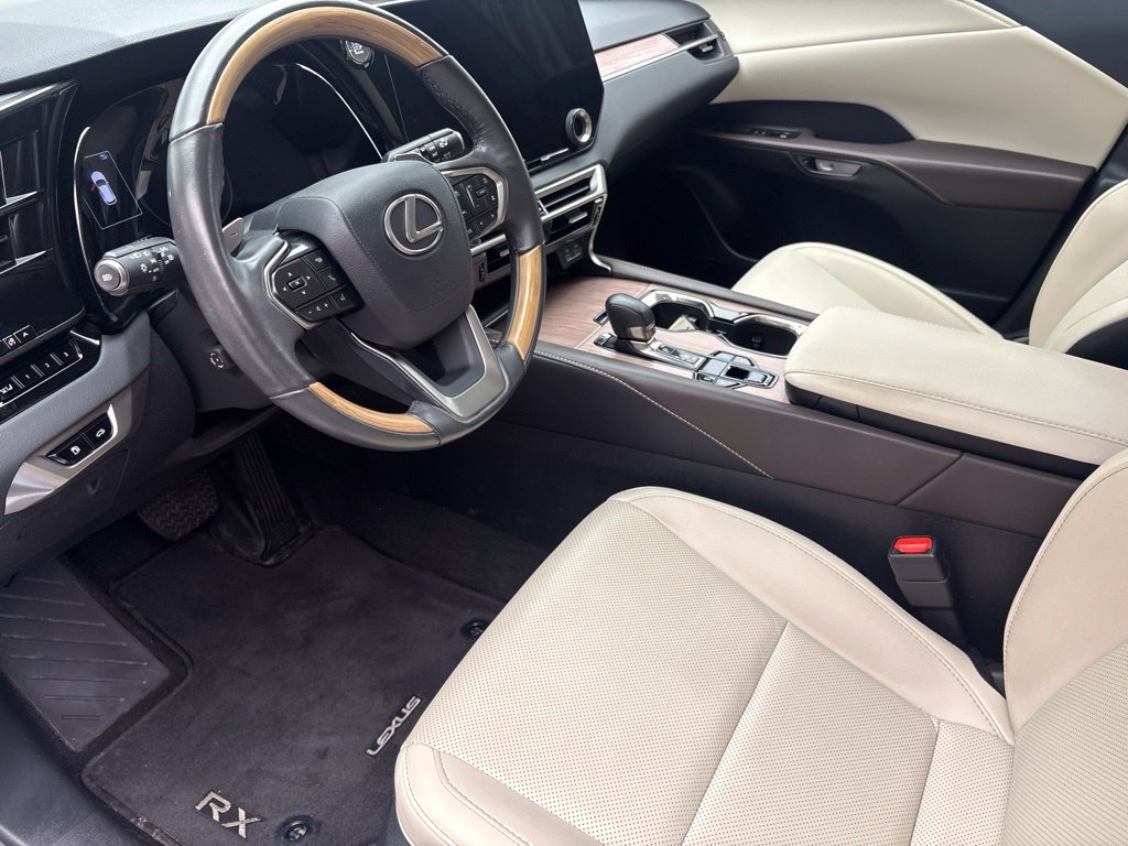 Used 2024 Lexus RX 350 Premium w/ Accessory Package (Z1) AWD/4WD image 6