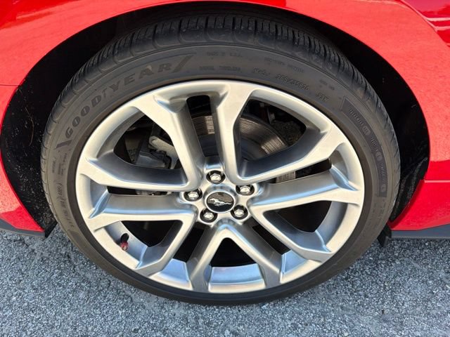 Used 2021 Ford Mustang GT Premium w/ Ford Safe & Smart Package RWD image 16