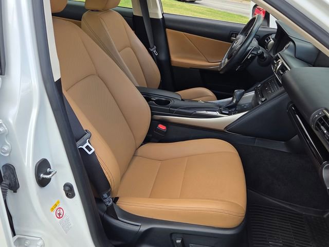 Used 2019 Lexus IS 300 w/ Navigation Package RWD image 15