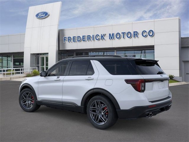 New 2026 Ford Explorer ST w/ Sun And Sound Package image 4