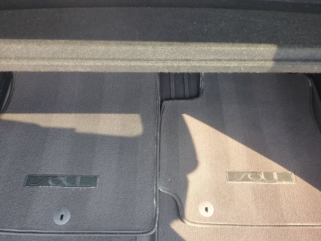 Used 2024 Kia Soul EX FWD image 21